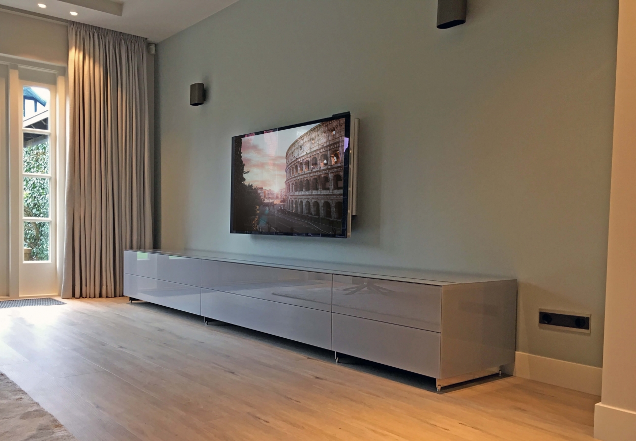 tv-moebel spectral cocoon