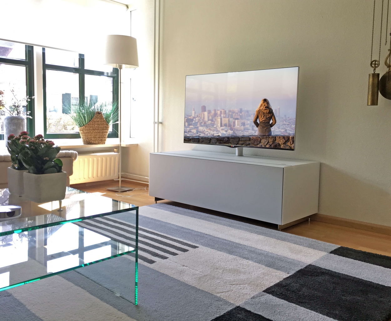 tv-moebel spectral cocoon