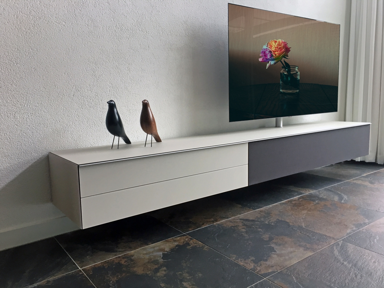 TV-Wandmöbel Spectral Scala