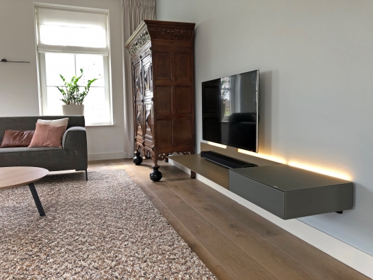 TV-Wandmöbel Spectral Air Champagne Sonos Playbar