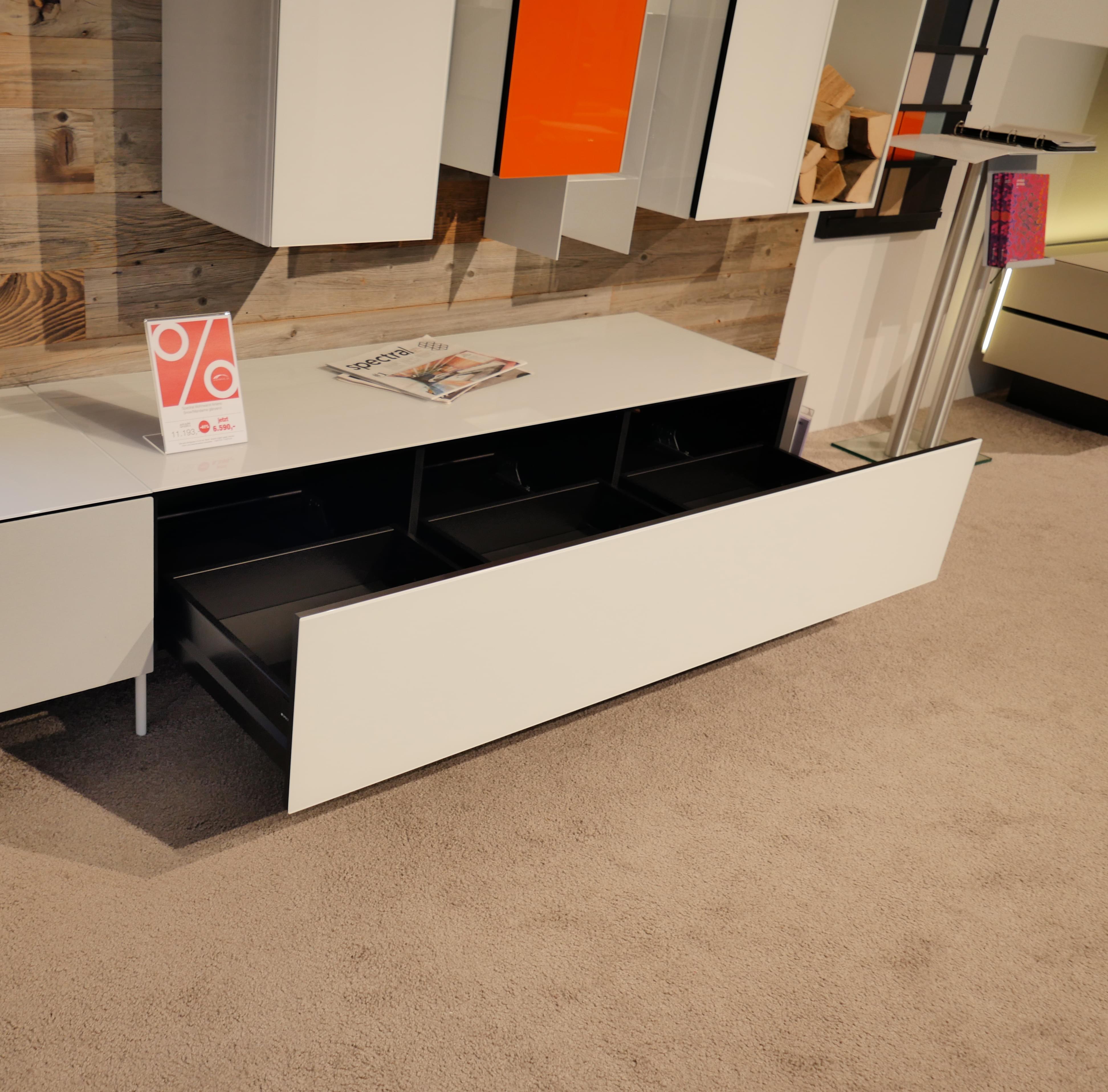 Spectral Wohnwand Ameno