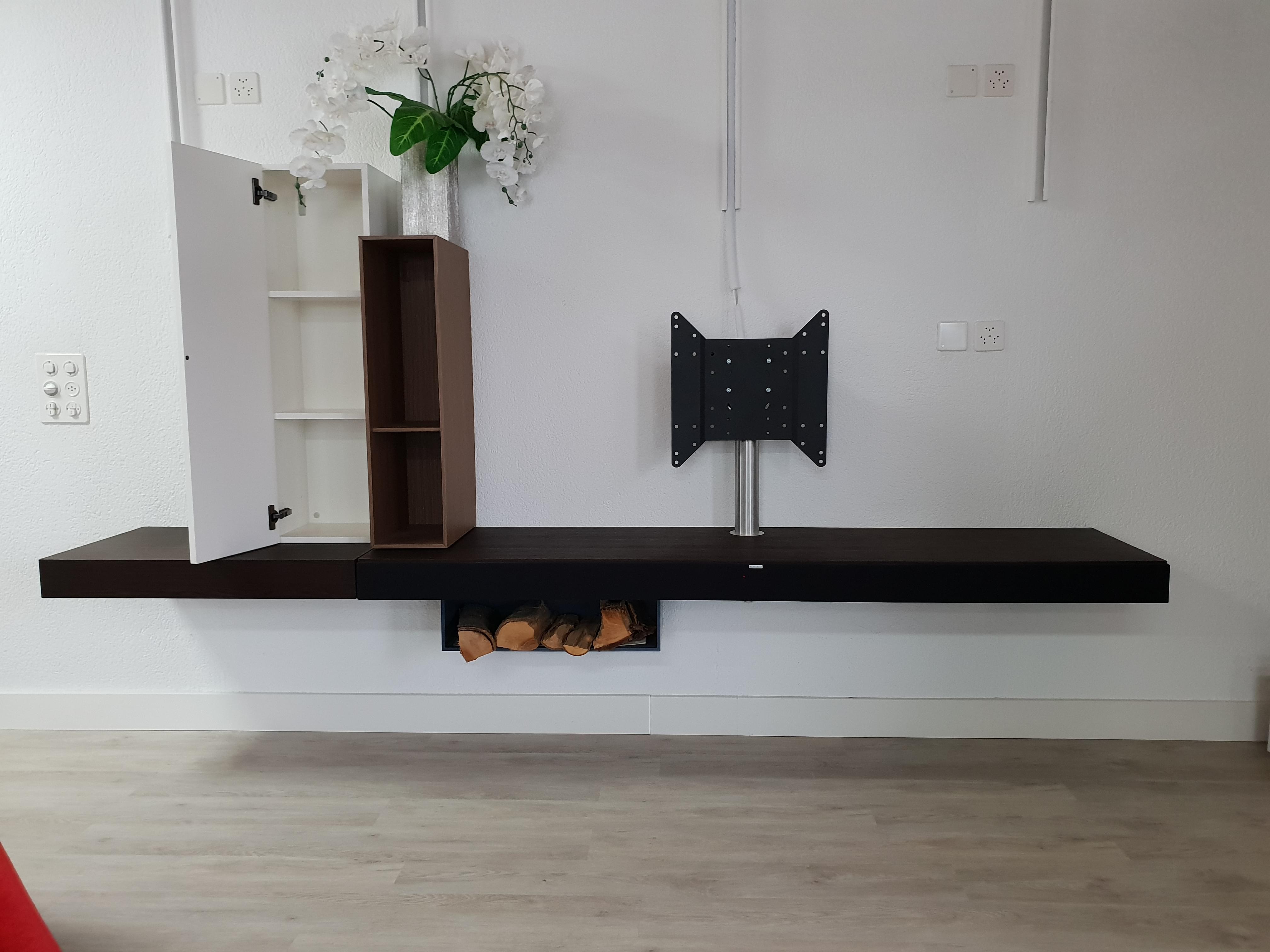 Design Wohnwand mit Soundsystem flachem Soundsystem XTA1