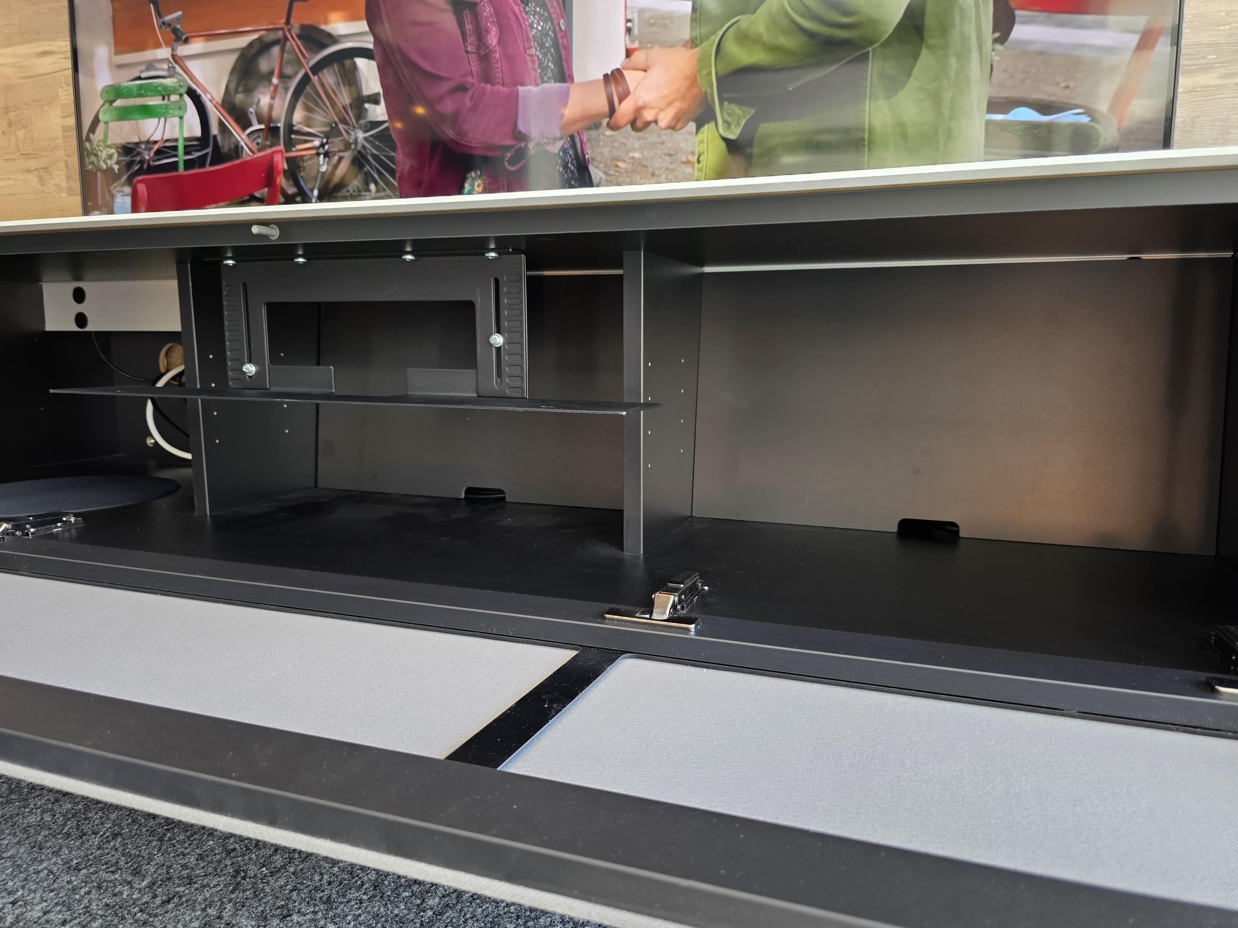 Spectral Ameno Sideboard mit Flame Element