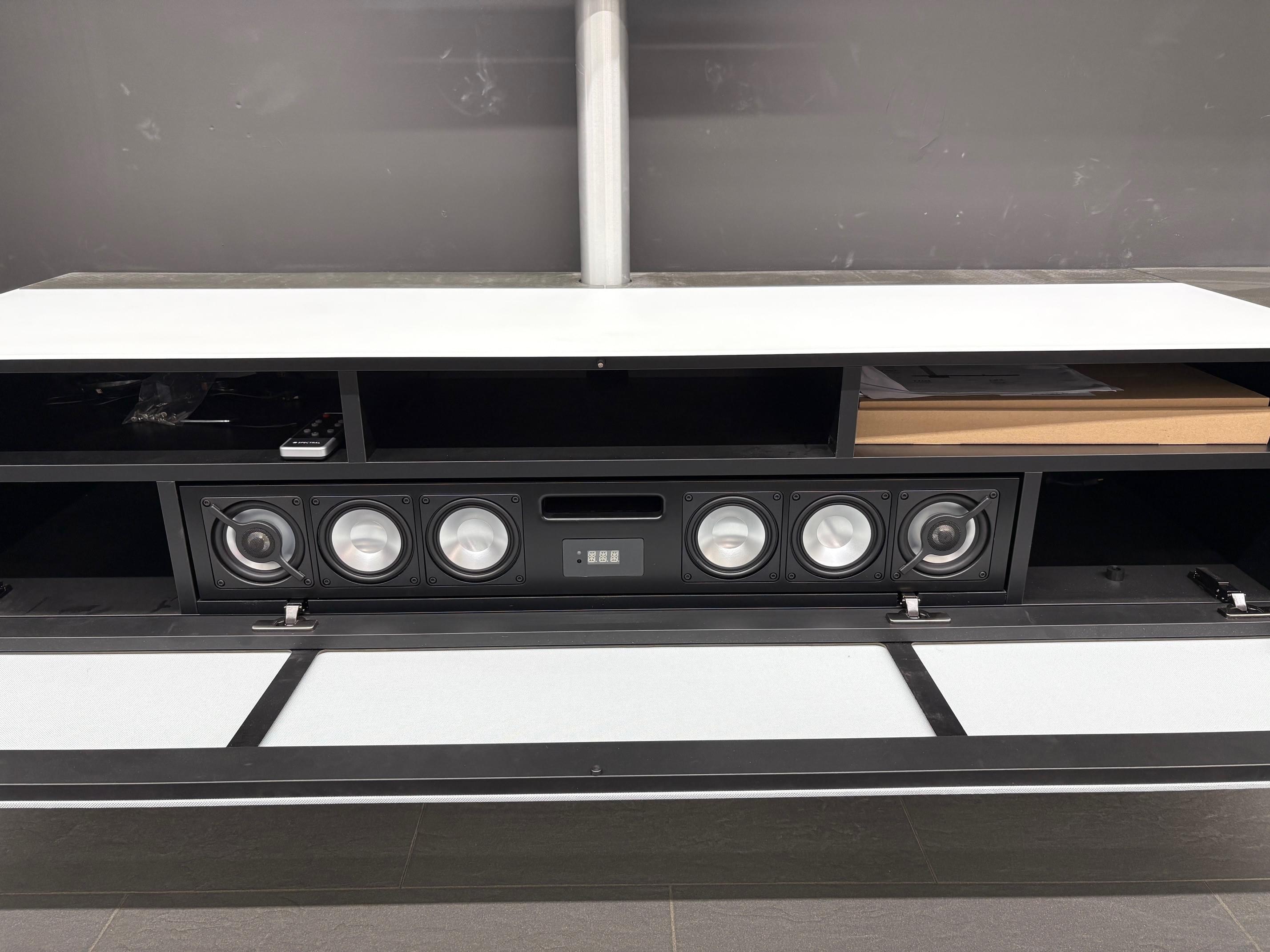 Spectral Ameno AMP33