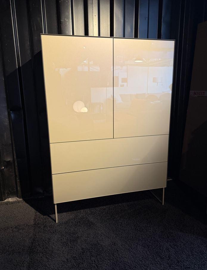Highboard