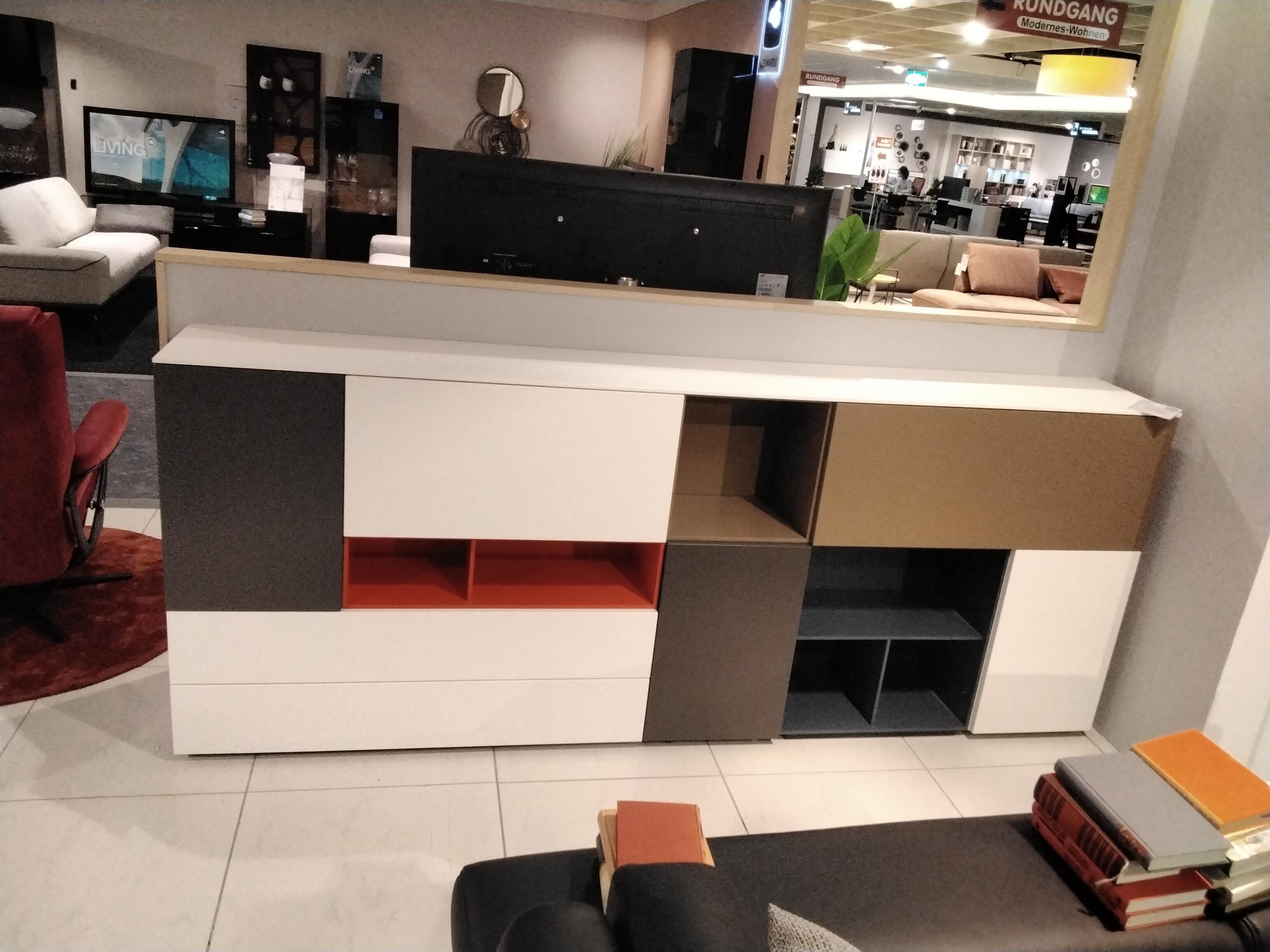 Sideboard / Highboard