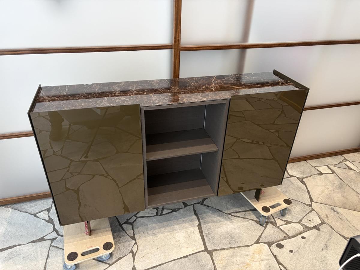 Model 2 Sideboard Marmor / Metallic Glas