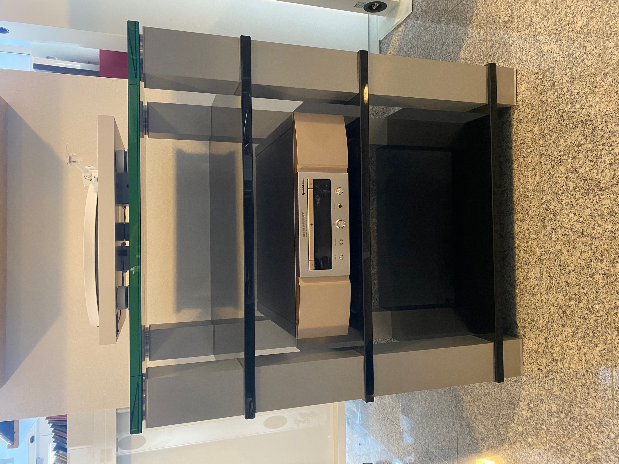 Spectral HE 684 BG Hifi Rack Aussteller