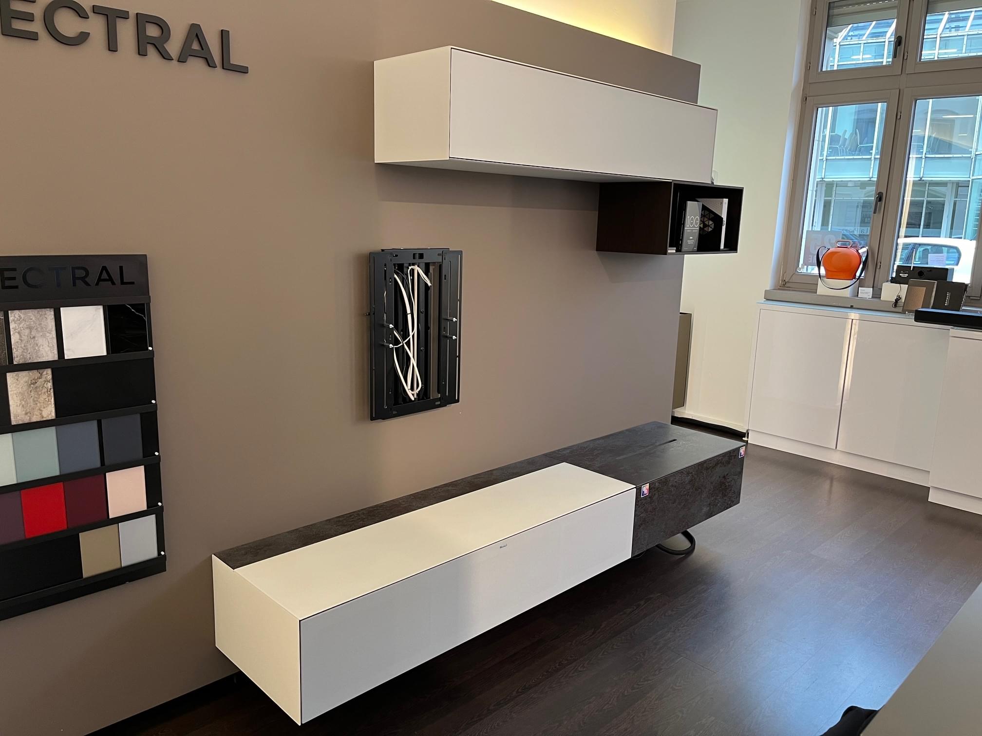 Ameno mit Smart Flame und 2 Hängeschränken