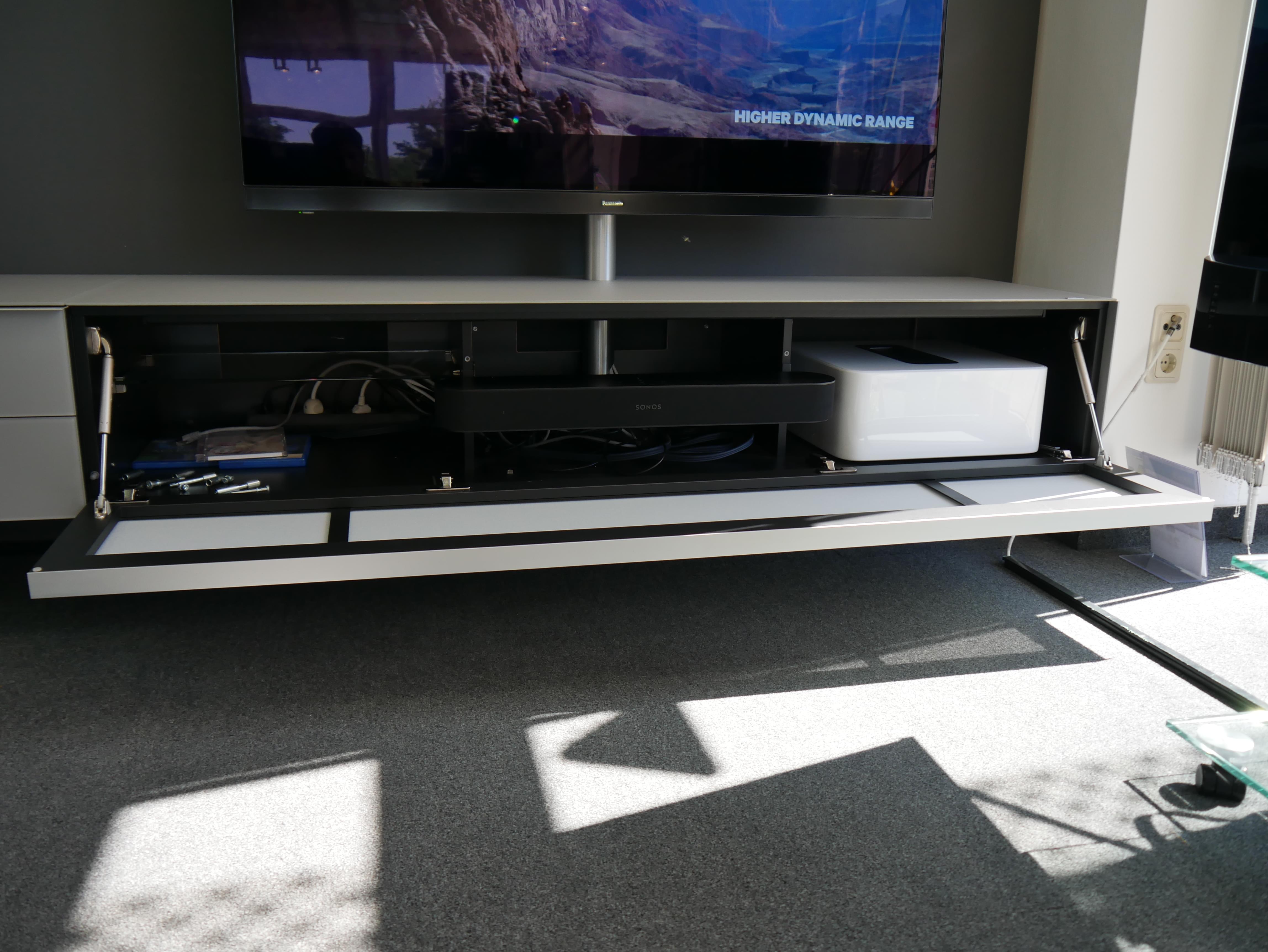 SCALA TV Möbel Kombination Universal Sound, Stauraum, Hängeschränke