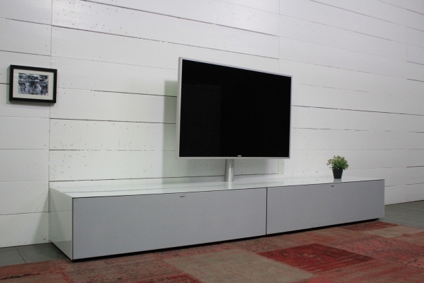 so-am-052am-sondermodel-tv