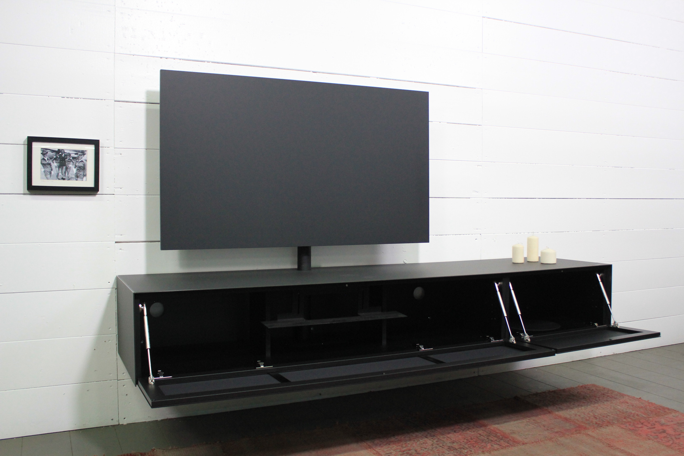 AM-222-SHB Lowboard für Soundbar Integration