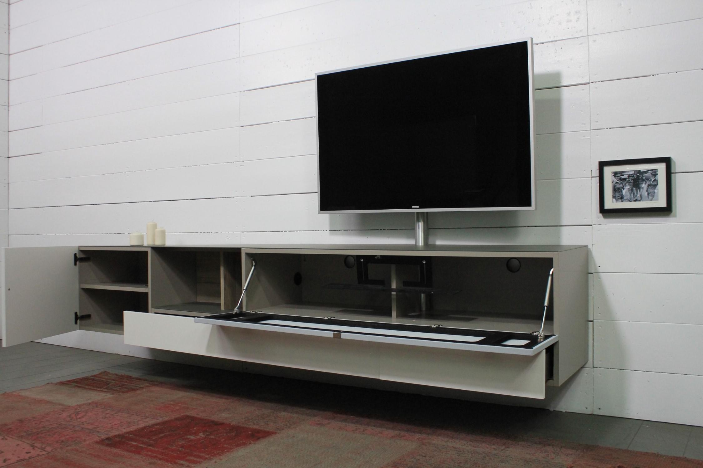 NBK2604R-Lowboard für Soundbar Integration (Sondermodell)