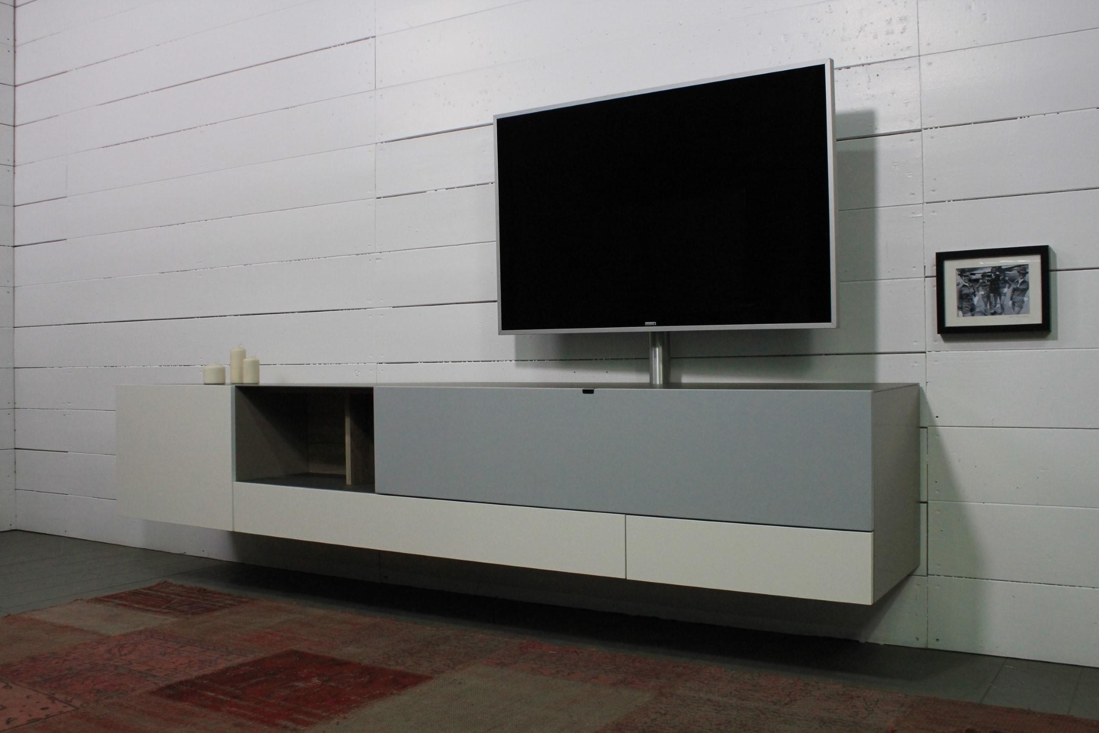 NBK2604R-Lowboard für Soundbar Integration (Sondermodell)