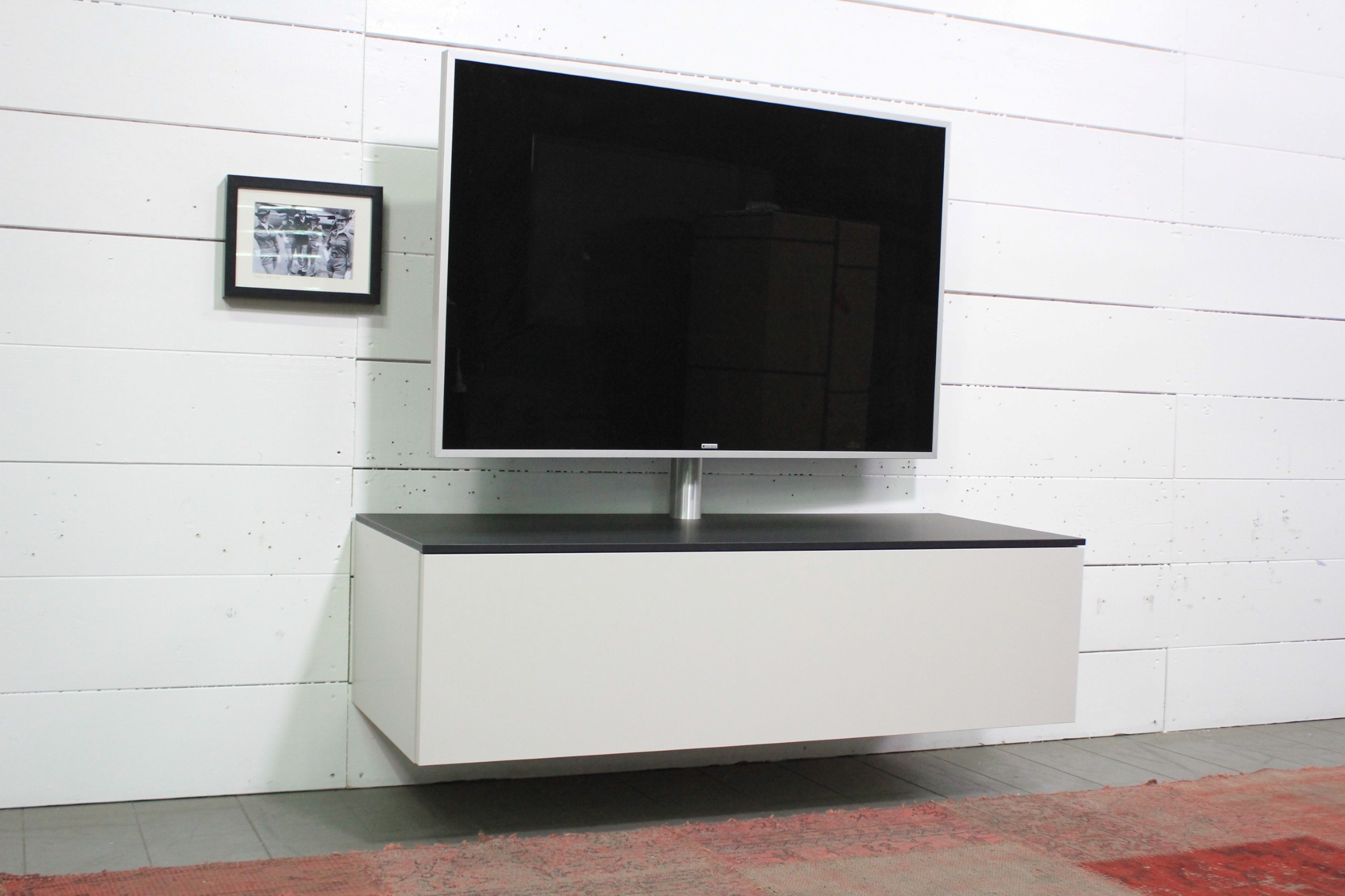 NX5104-GW Lowboard für Stauraum