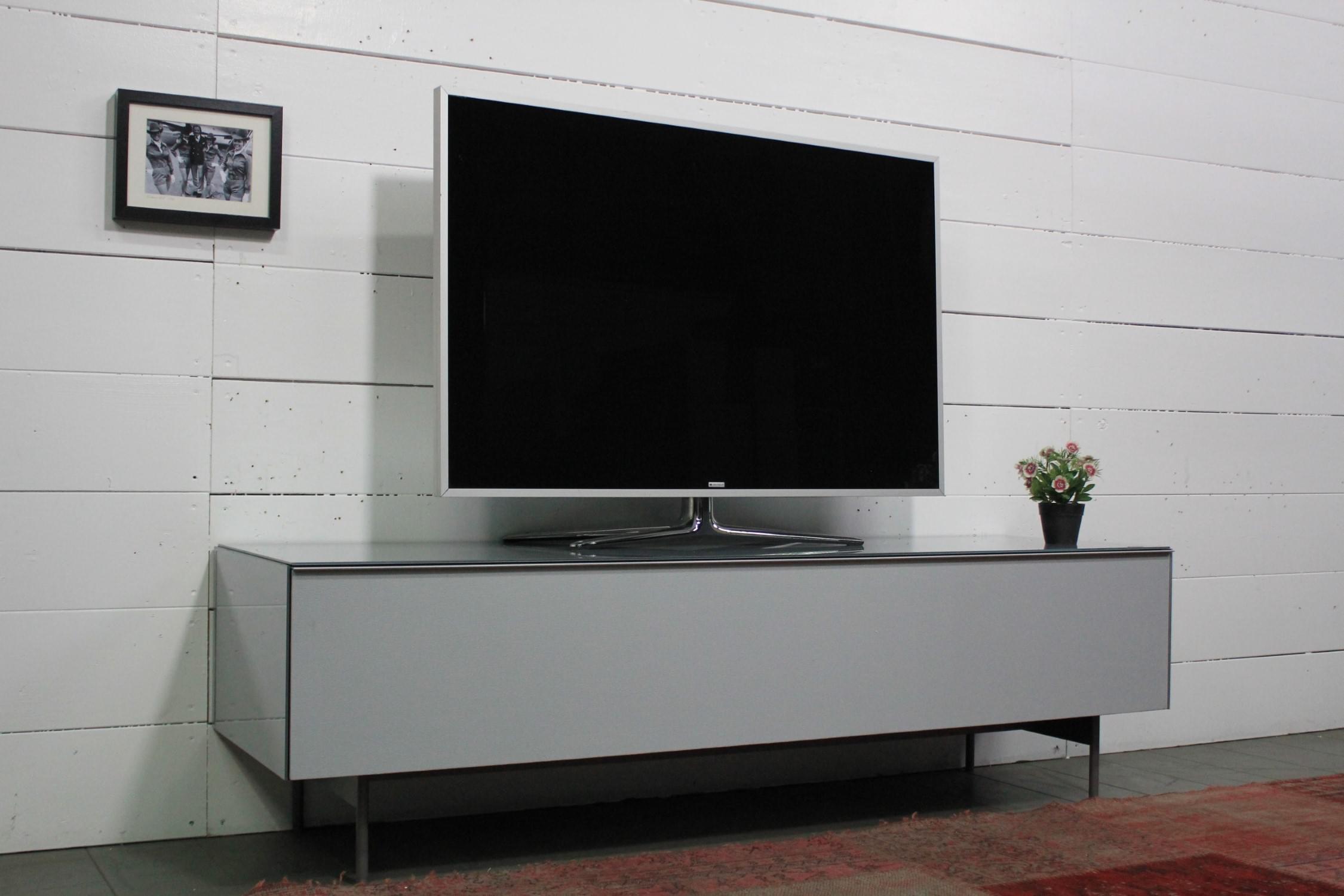 SC1654-SV Lowboard für Soundbar Integration