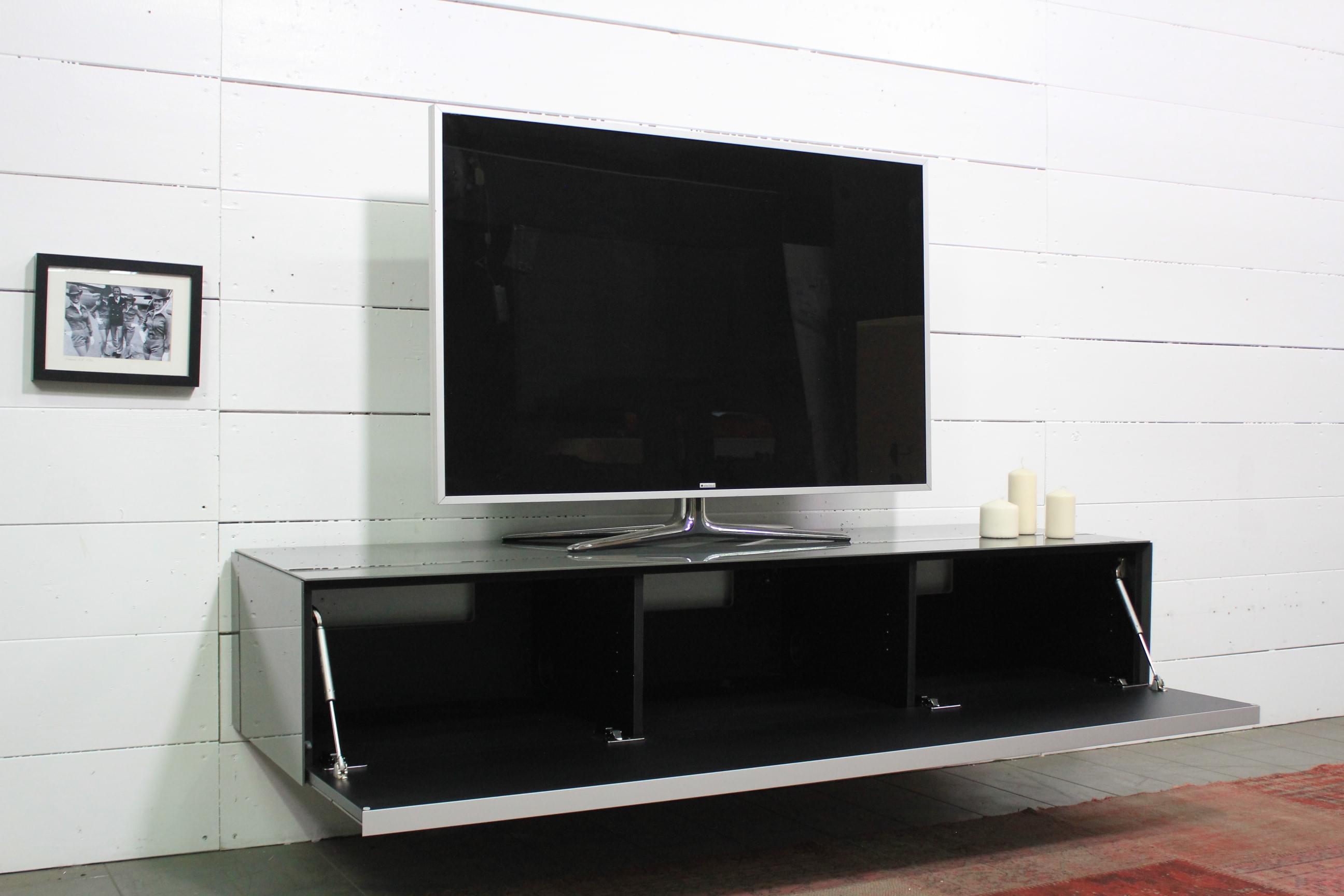 SC1650-GN Lowboard für Stauraum