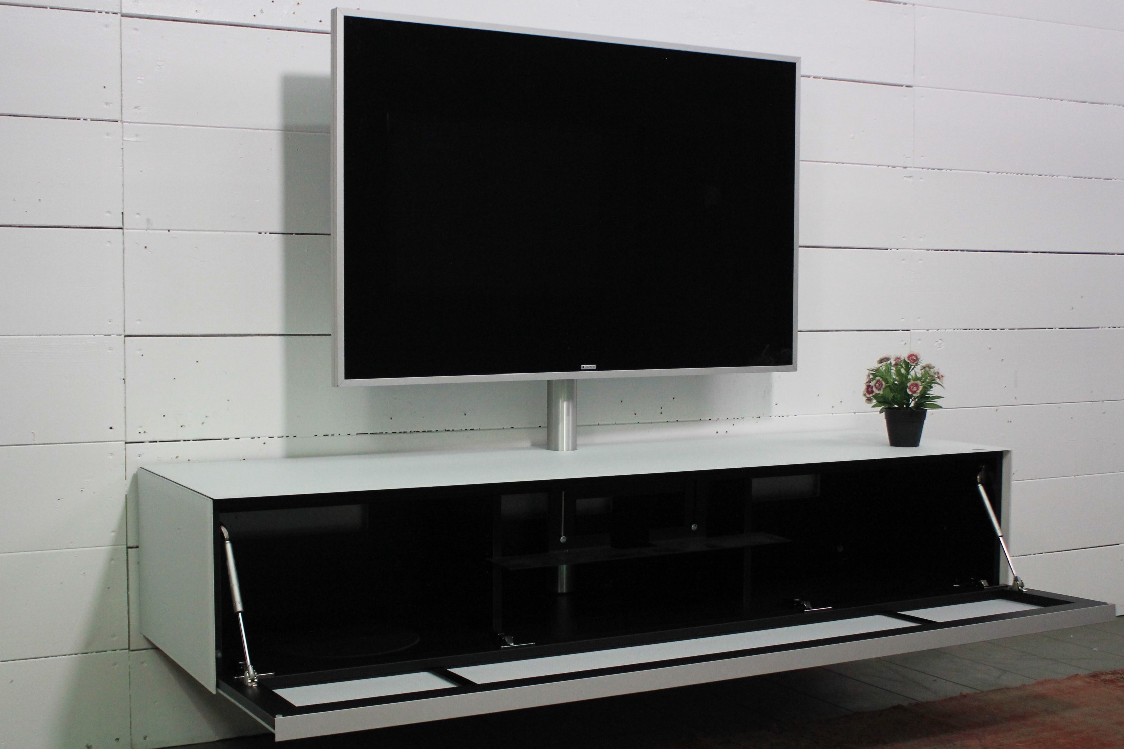 SC1654-SNG Lowboard für Soundbar Integration